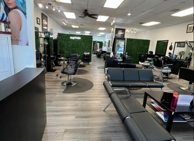 Ludy'S Salon