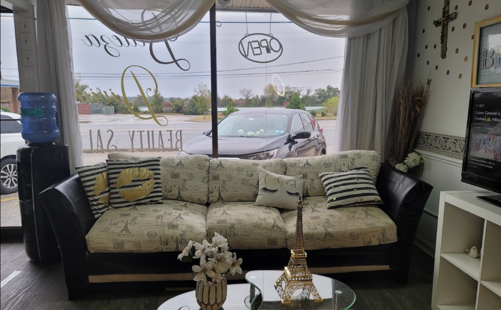 Belleza Divina Beauty Salon / Dominican Style