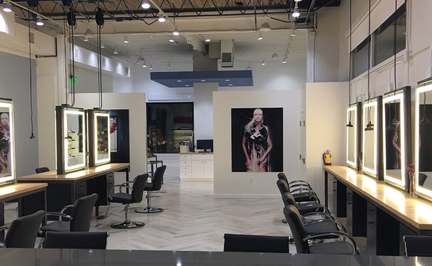 Pavo Salon