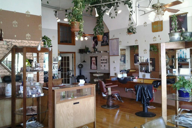 Rebecca Lynn Studio
